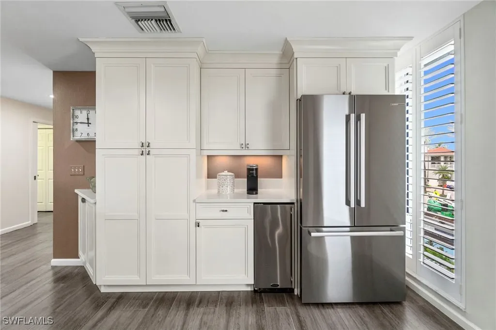 9790 Gulf Shore Drive Naples FL 34108