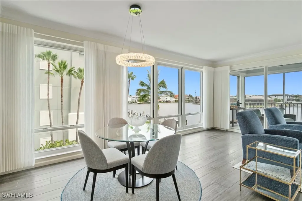 9790 Gulf Shore Drive Naples FL 34108