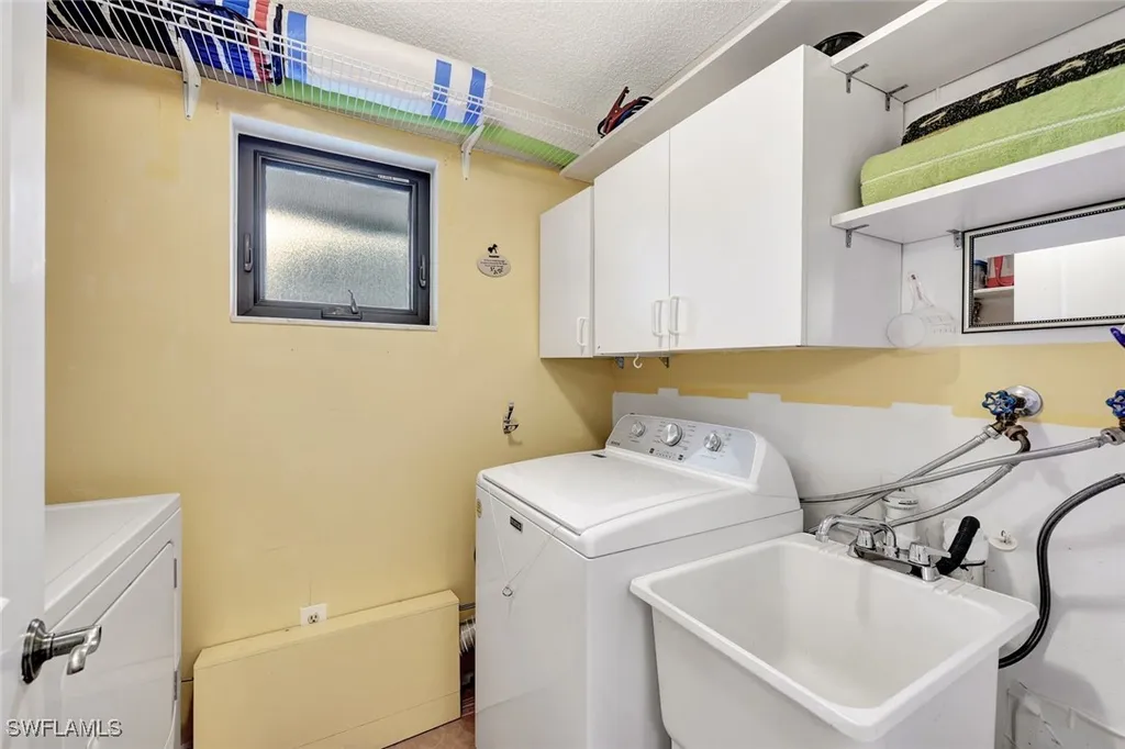 788 Park Shore Drive Naples FL 34103