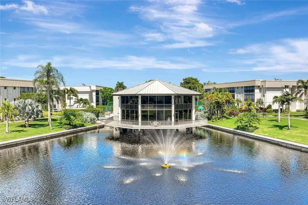 788 Park Shore Drive Naples FL 34103