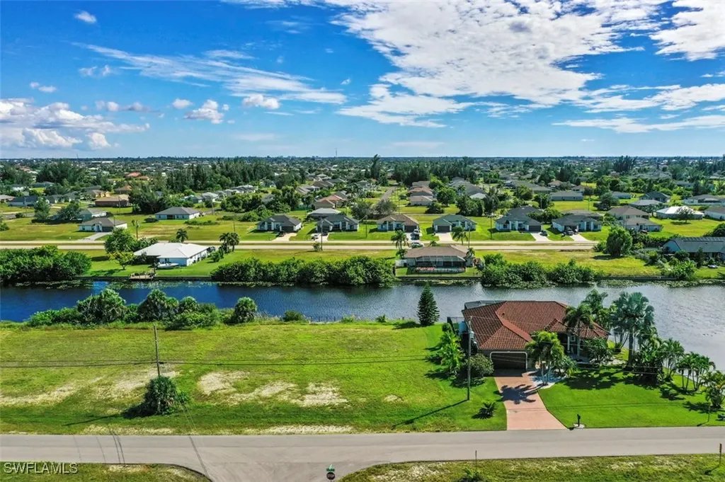 2700 NW 14th Terrace Cape Coral FL 33993