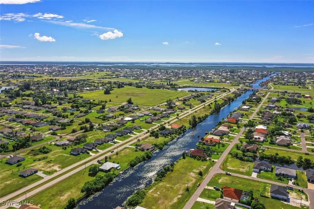 2700 NW 14th Terrace Cape Coral FL 33993