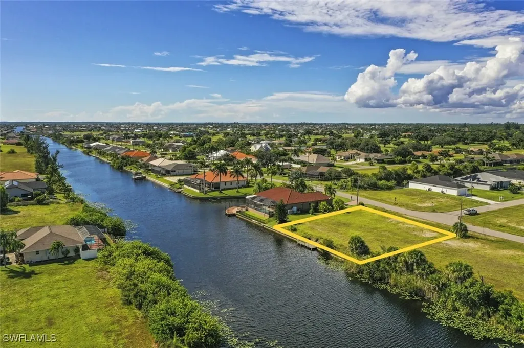 2700 NW 14th Terrace Cape Coral FL 33993