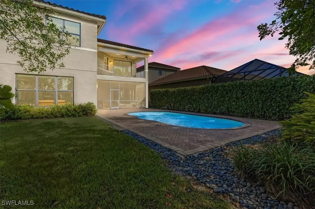 13800 Luna Drive Naples FL 34109