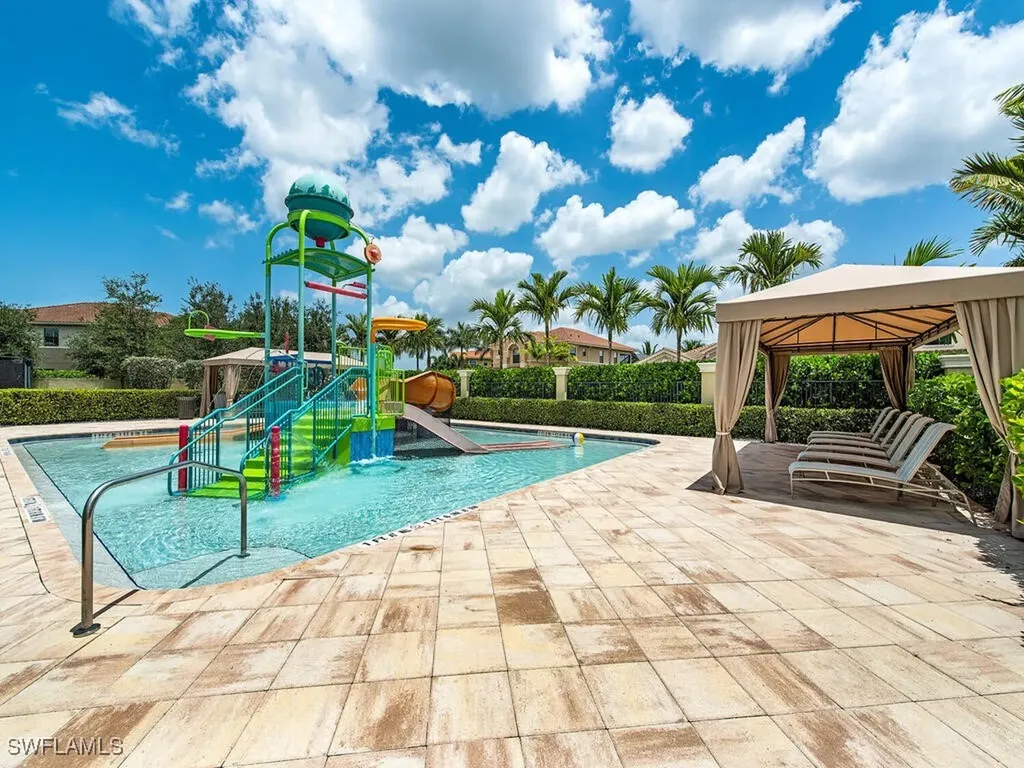 13800 Luna Drive Naples FL 34109