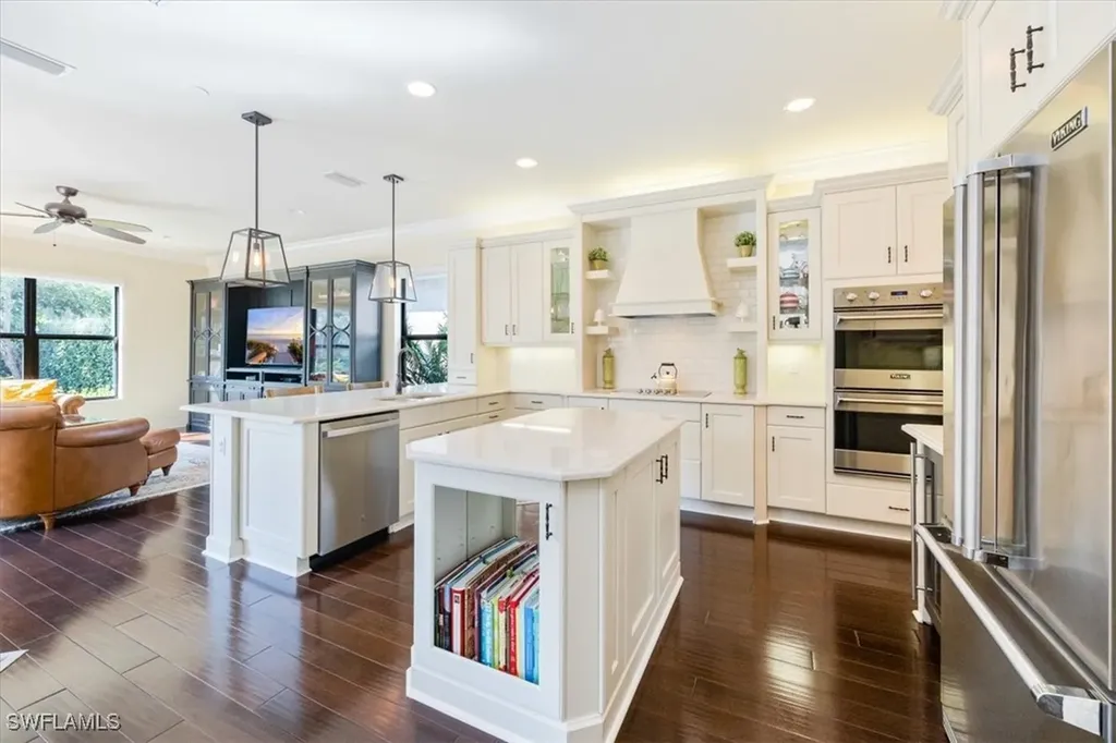 13800 Luna Drive Naples FL 34109
