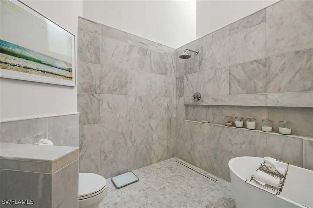4006 Crayton Road Naples FL 34103