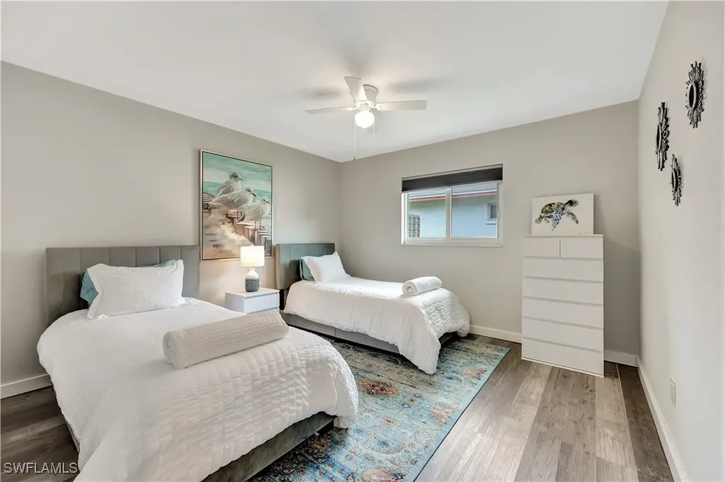 532 99th Avenue N Naples FL 34108