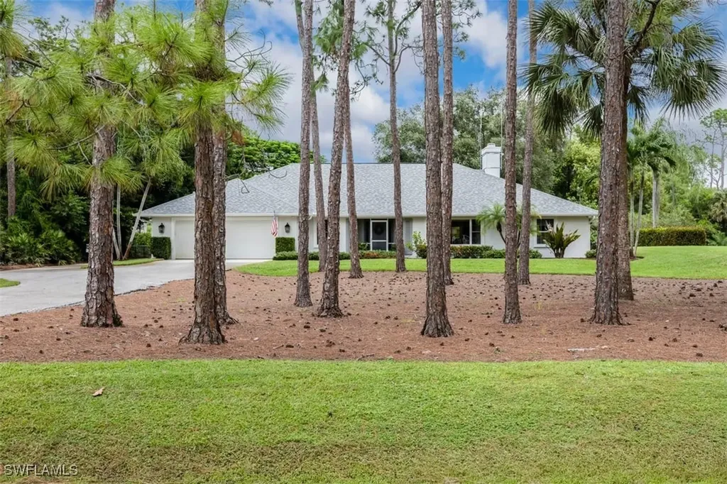 Naples FL, 5520 Cynthia Lane