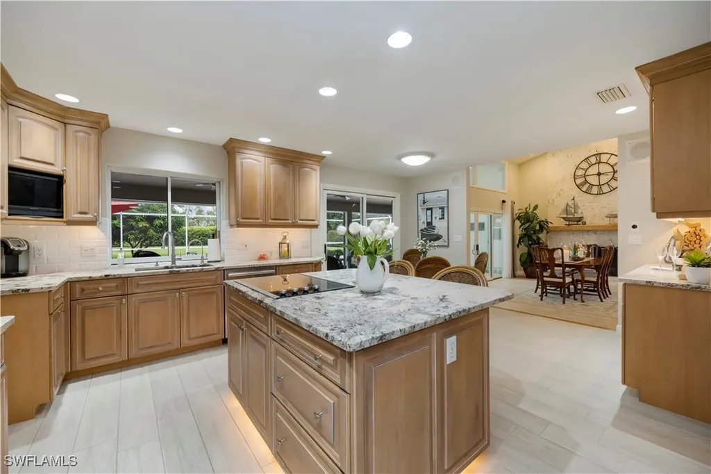 5520 Cynthia Lane Naples FL 34112