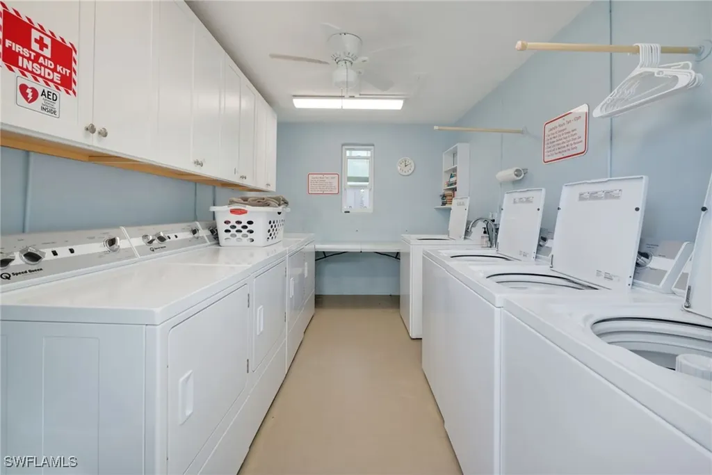 1950 Gulf Shore Boulevard N Naples FL 34102