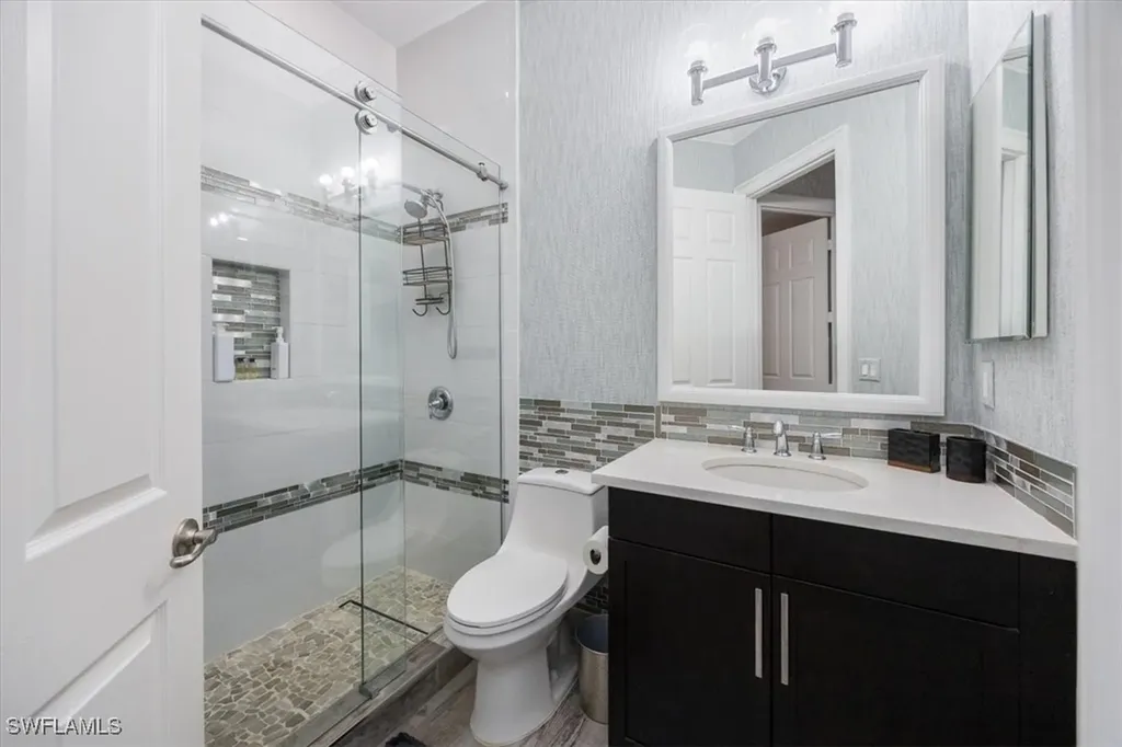 13504 Mandarin Circle Naples FL 34109