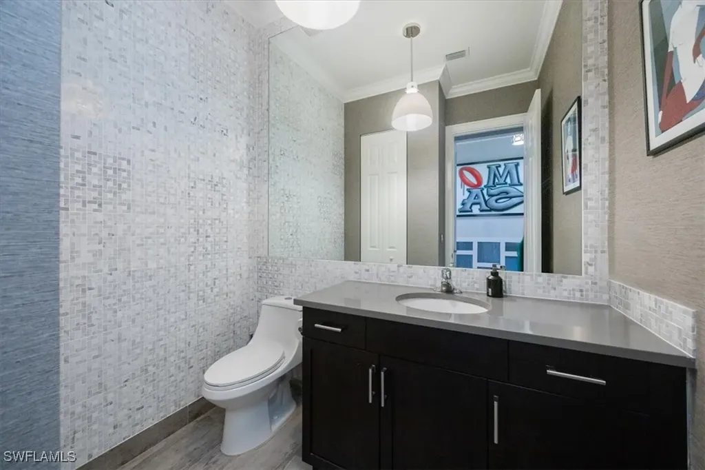 13504 Mandarin Circle Naples FL 34109