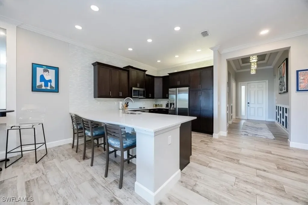 13504 Mandarin Circle Naples FL 34109