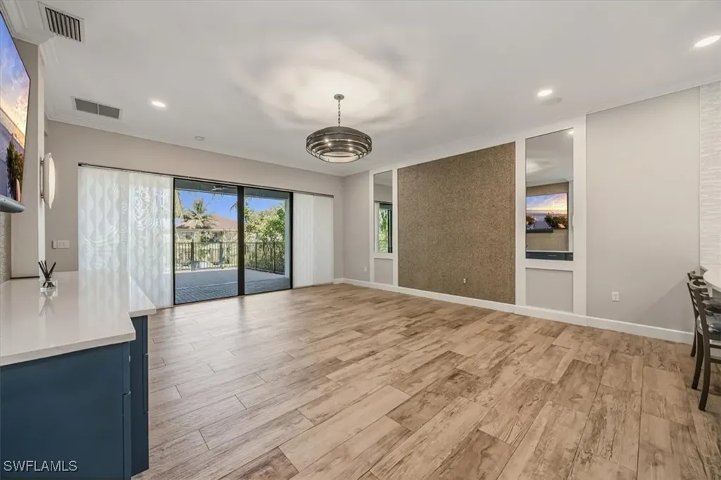13504 Mandarin Circle Naples FL 34109