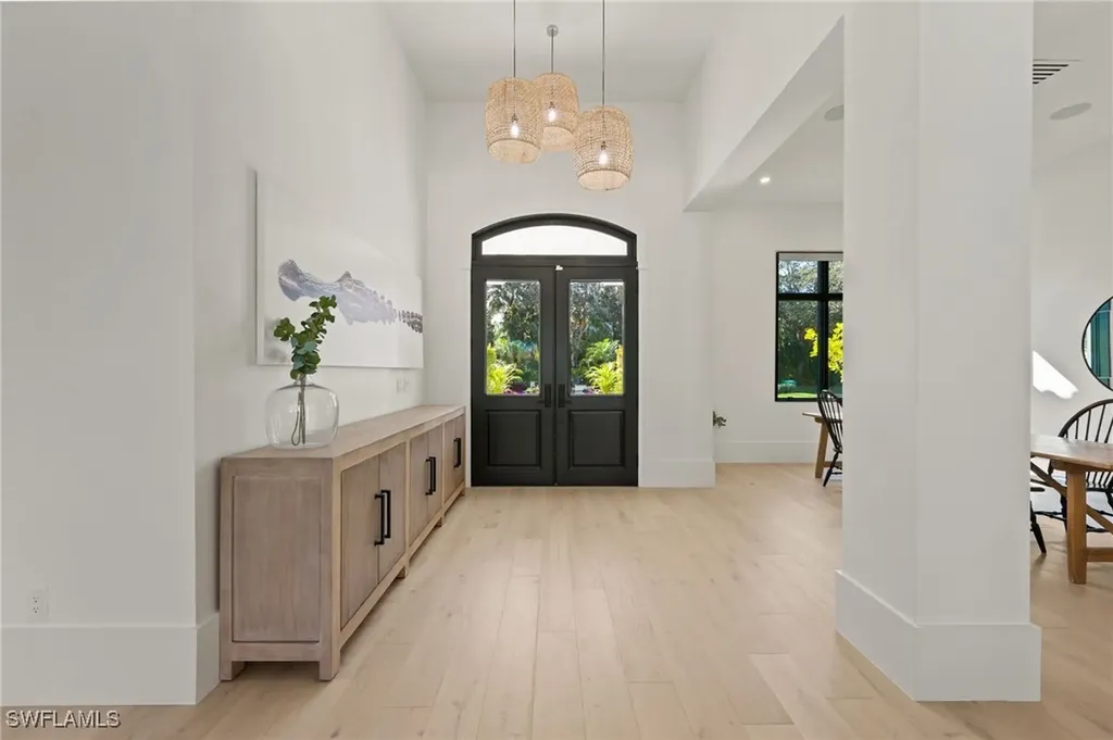 6441 Highcroft Drive Naples FL 34119