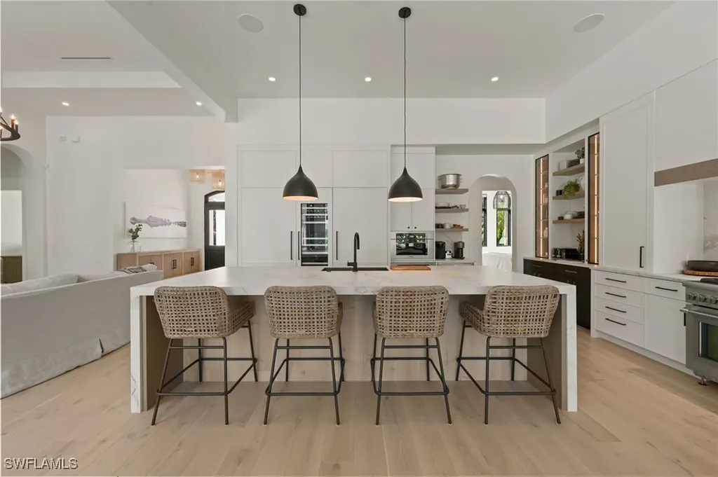 6441 Highcroft Drive Naples FL 34119