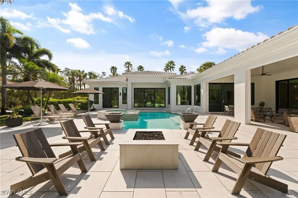 6441 Highcroft Drive Naples FL 34119