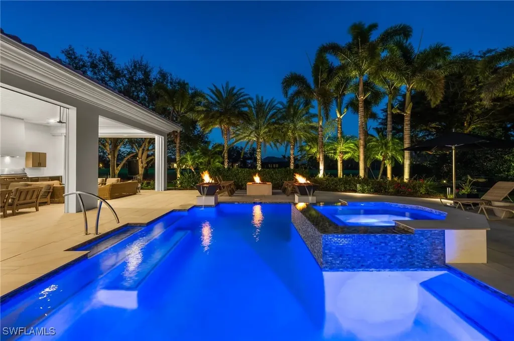 6441 Highcroft Drive Naples FL 34119