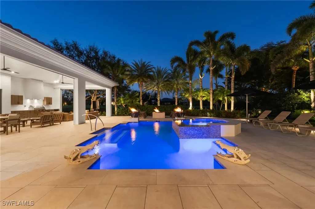 6441 Highcroft Drive Naples FL 34119