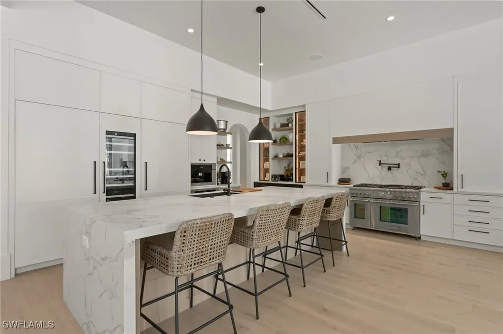 6441 Highcroft Drive Naples FL 34119