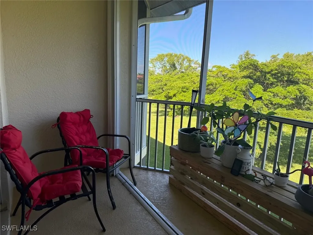 4219 Liron Avenue Fort Myers FL 33916