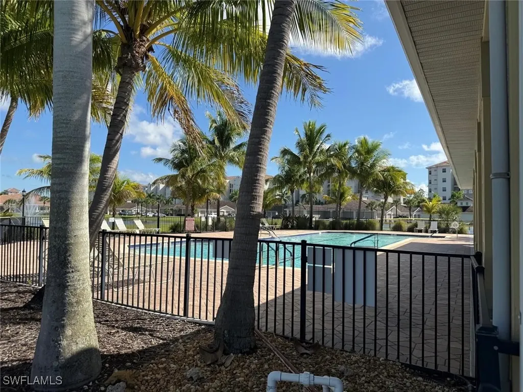 4219 Liron Avenue Fort Myers FL 33916