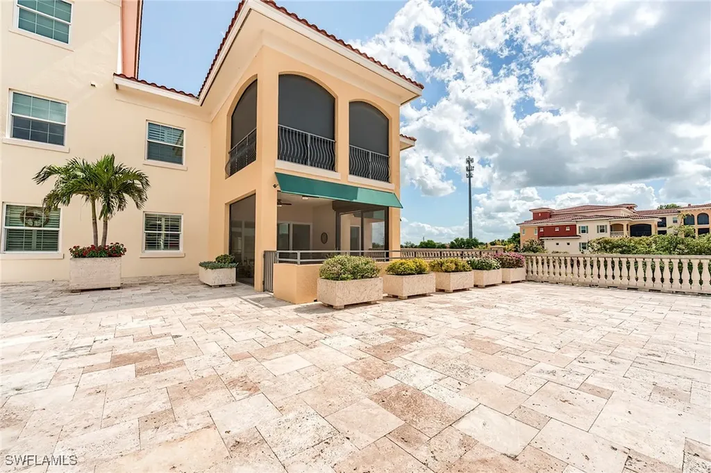 21530 Strada Nuova Circle Estero FL 33928