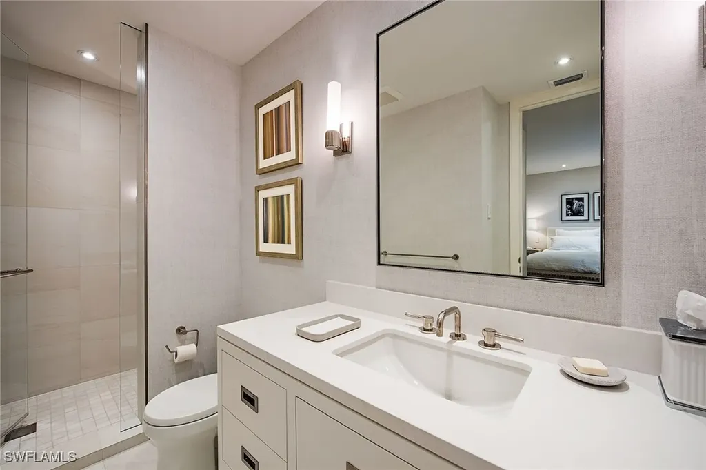 8665 Bay Colony Drive Naples FL 34108