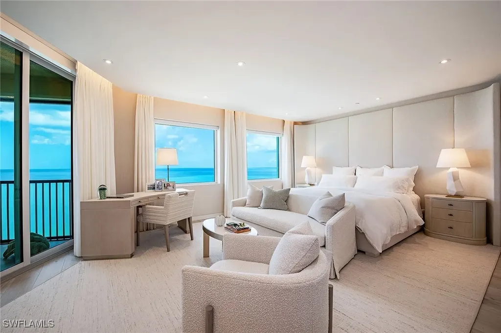 8665 Bay Colony Drive Naples FL 34108