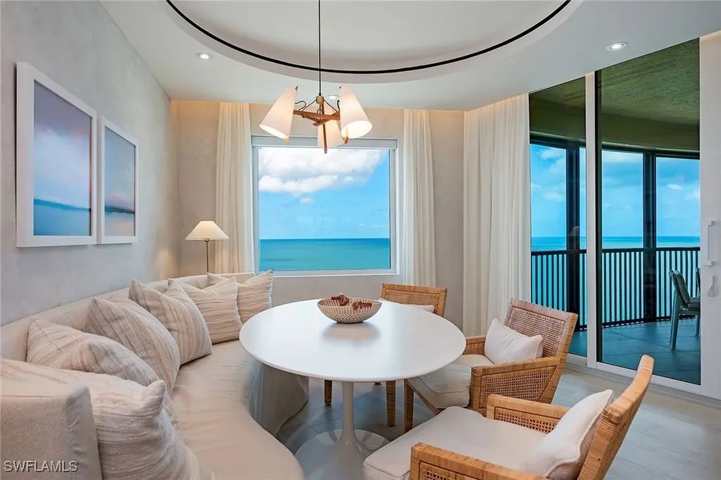 8665 Bay Colony Drive Naples FL 34108