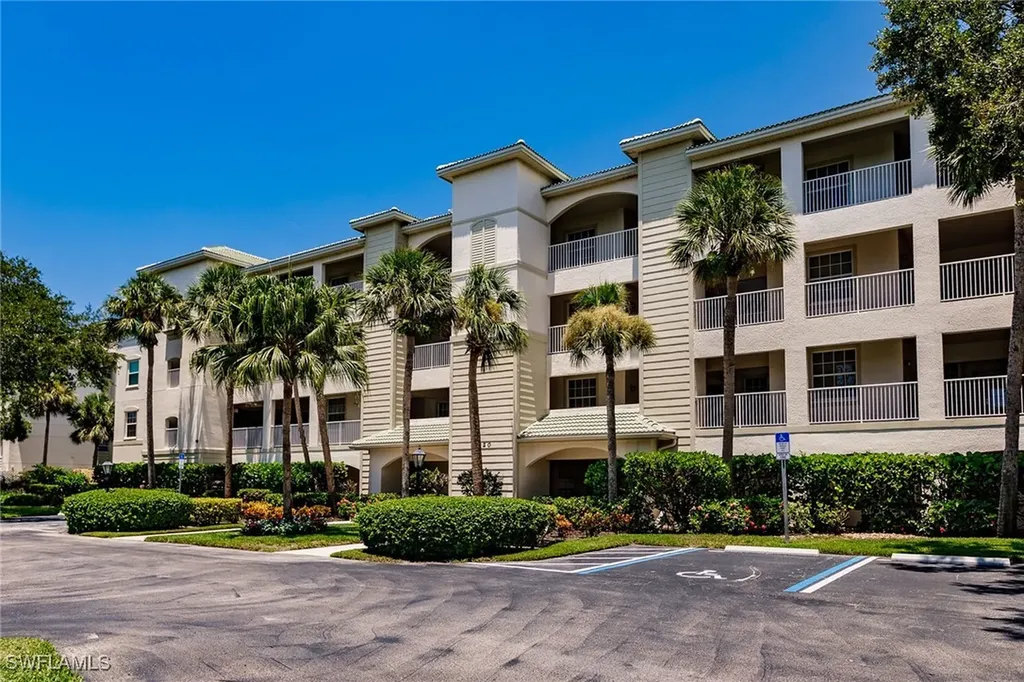 4120 Bayhead Drive Bonita Springs FL 34134