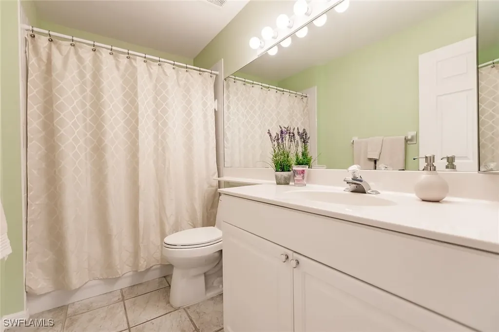 4120 Bayhead Drive Bonita Springs FL 34134