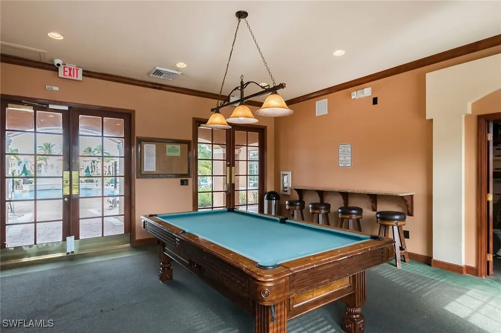 1265 Wildwood Lakes Boulevard Naples FL 34104