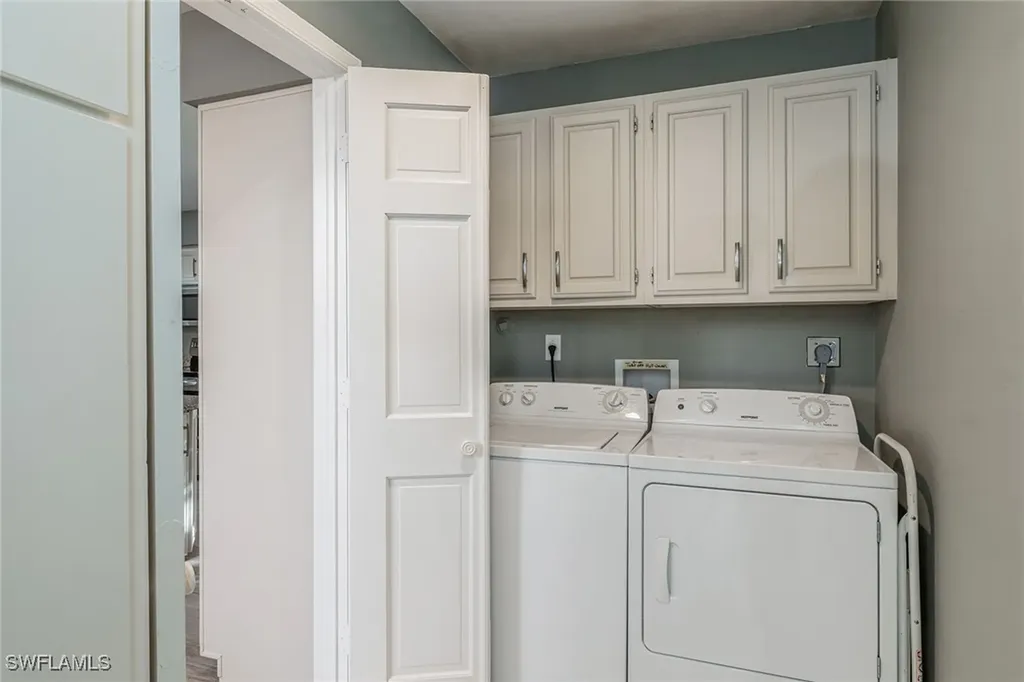 6652 Trident Way Naples FL 34108
