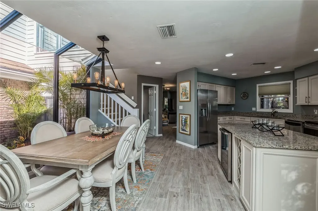 6652 Trident Way Naples FL 34108