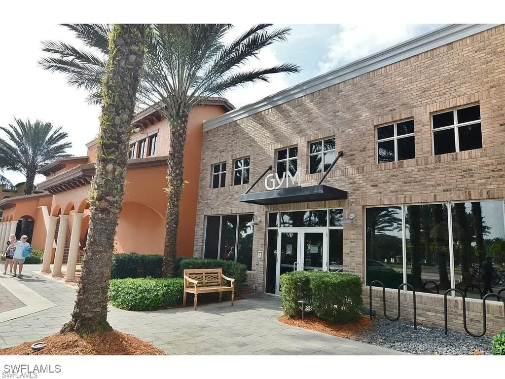 8997 Cambria Circle Naples FL 34113