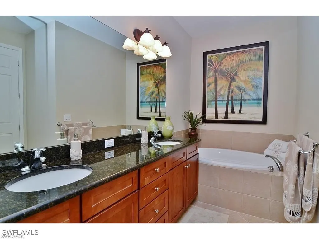 8997 Cambria Circle Naples FL 34113
