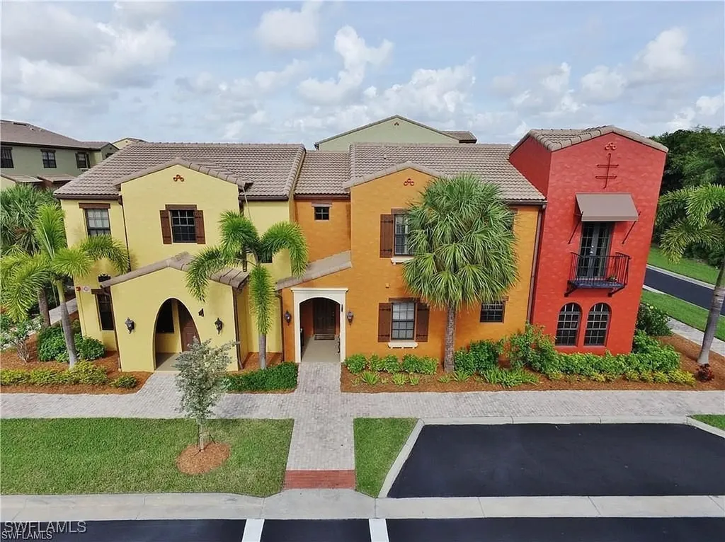 8997 Cambria Circle Naples FL 34113