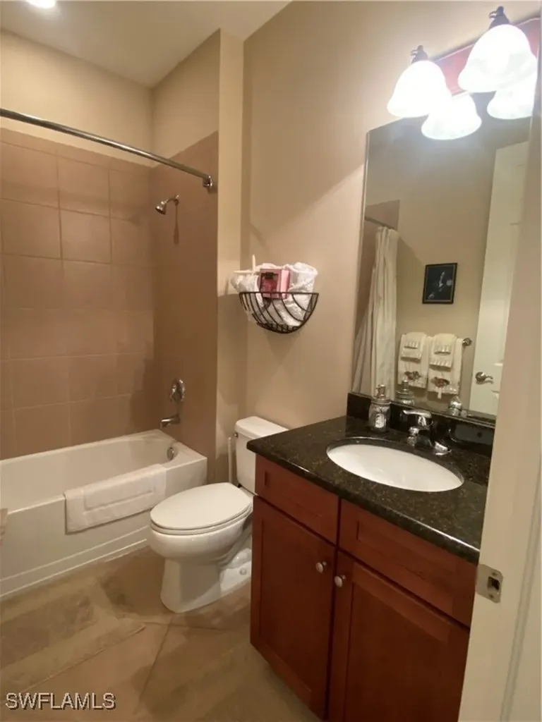 8997 Cambria Circle Naples FL 34113