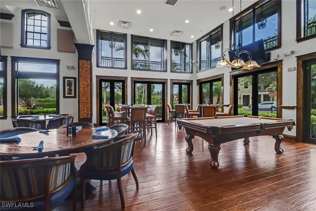 8997 Cambria Circle Naples FL 34113