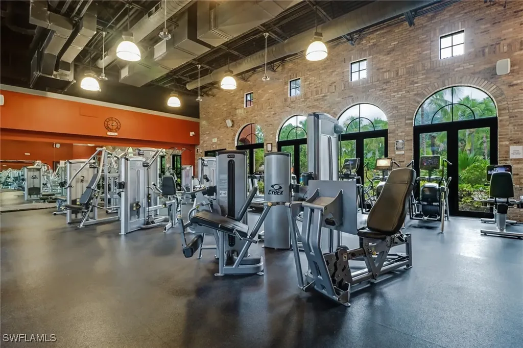 8997 Cambria Circle Naples FL 34113