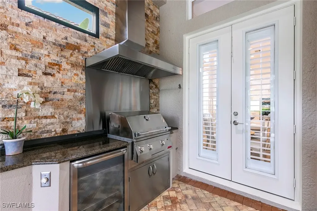 9024 Cherry Oaks Trail Naples FL 34114