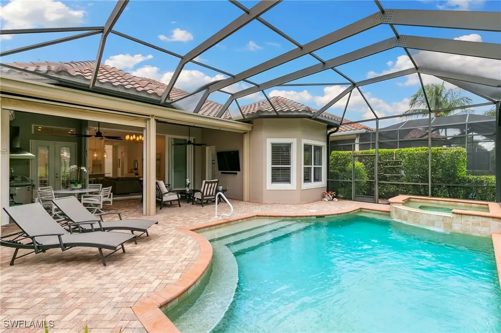9024 Cherry Oaks Trail Naples FL 34114