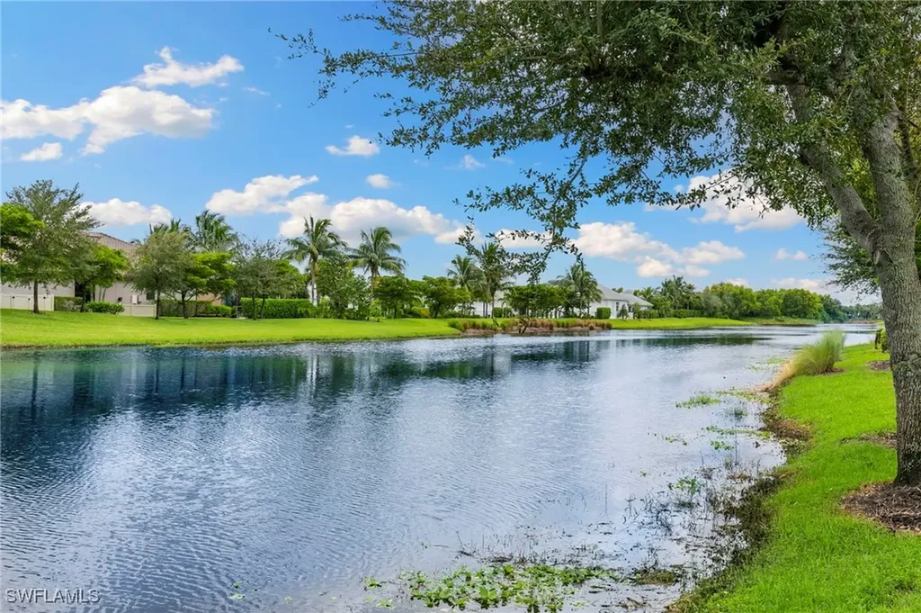 9024 Cherry Oaks Trail Naples FL 34114
