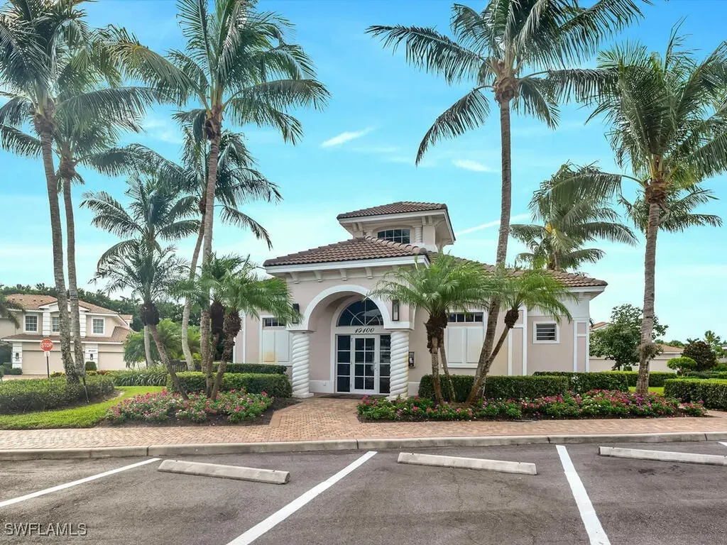 10221 Bellavista Circle Miromar Lakes FL 33913