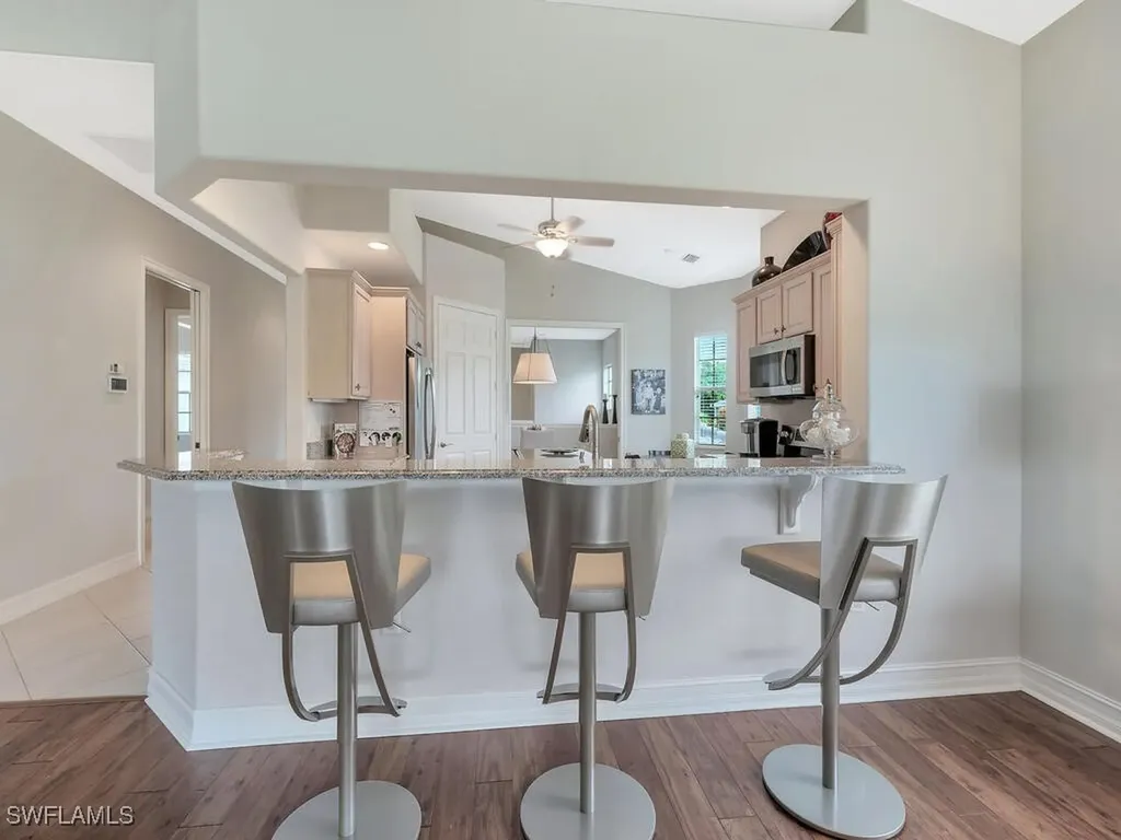 10221 Bellavista Circle Miromar Lakes FL 33913