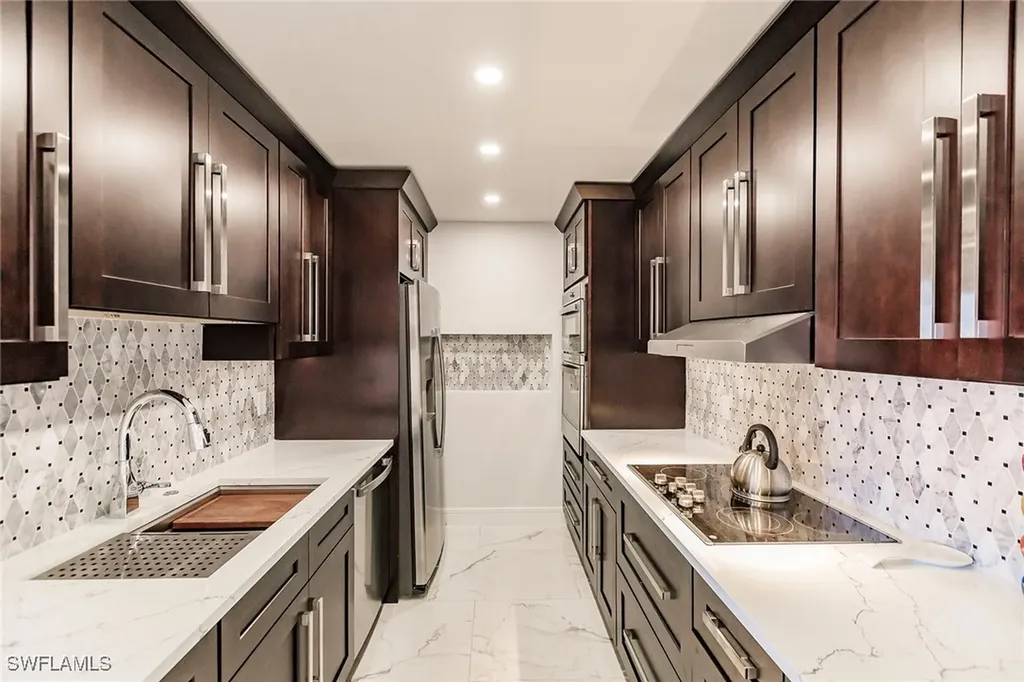 4001 Gulf Shore Boulevard N Naples FL 34103