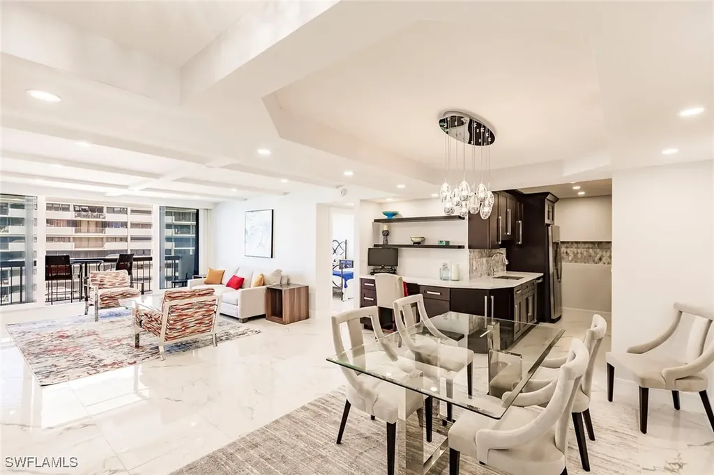 4001 Gulf Shore Boulevard N Naples FL 34103