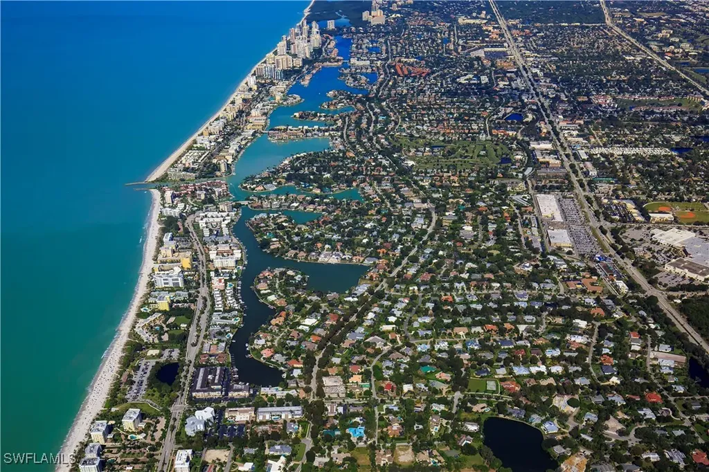 4001 Gulf Shore Boulevard N Naples FL 34103